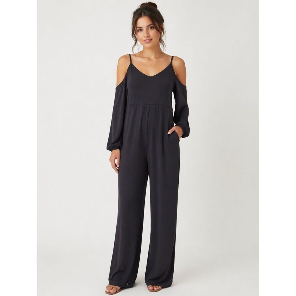 NWT Lovers + Friends black long sleeve cold shoulder jumpsuit w/Pockets XS - Picture 1 of 8